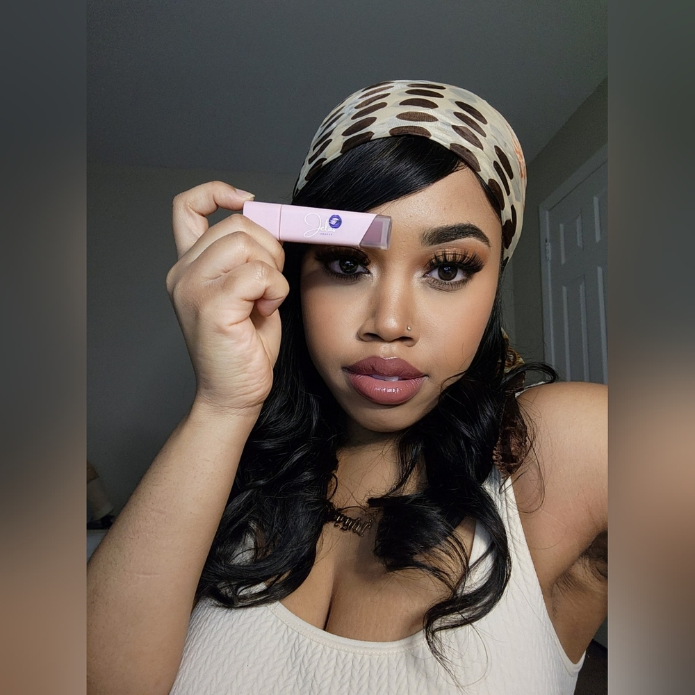 Lip Gloss Bossy Bae' - Picture 3 of 6